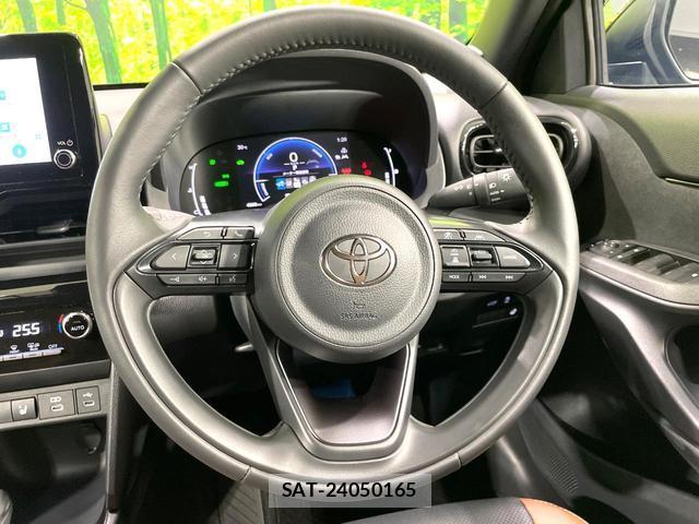 Toyota YARIS CROSS 2025-06 8005037-12
