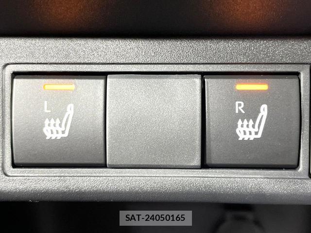 Toyota YARIS CROSS 2025-06 8005037-6