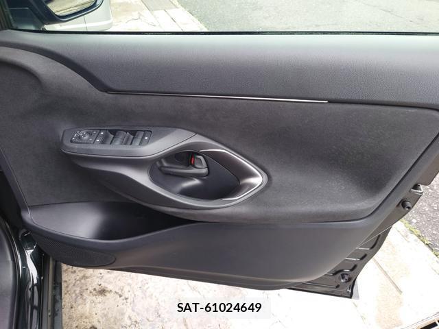 Toyota YARIS CROSS 2024-12 8005428-12