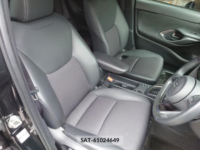 Toyota YARIS CROSS 2024-12 8005428-14