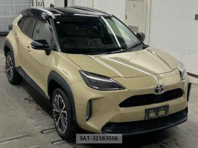 Toyota YARIS CROSS 2021-01 8008253-4