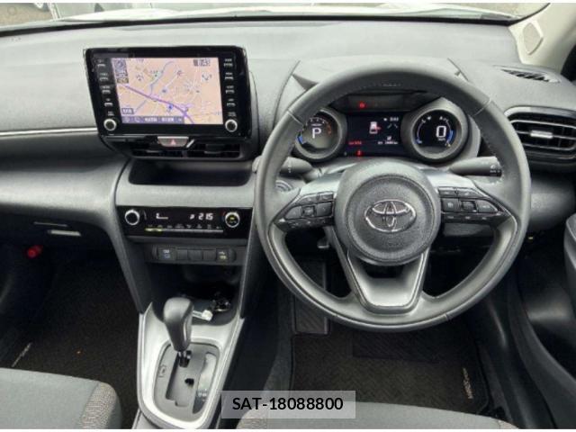 Toyota YARIS CROSS 2023-07 8008262-2