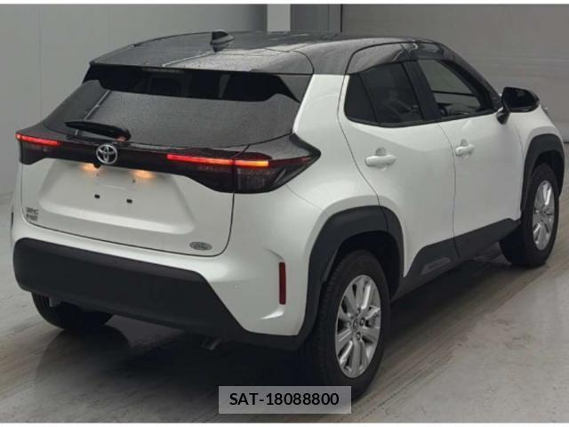 Toyota YARIS CROSS 2023-07 8008262-4