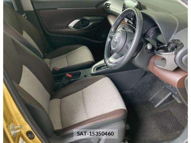 Toyota YARIS CROSS 2020-09 8008266-2