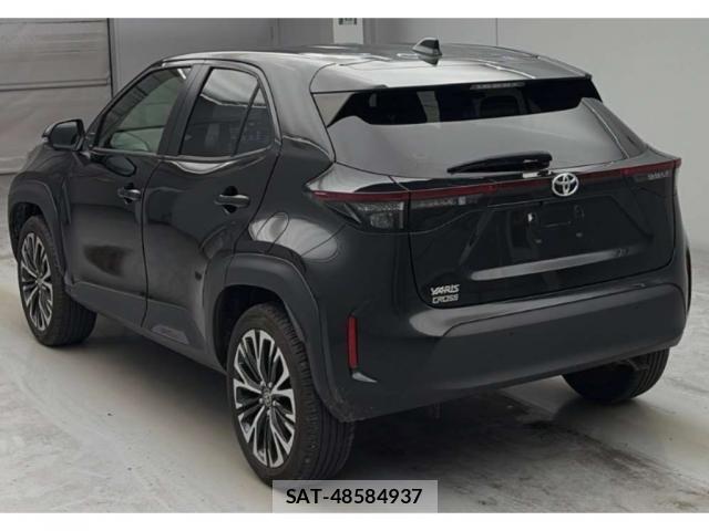 Toyota YARIS CROSS 2023-06 8008296-1