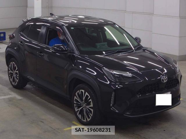 Toyota YARIS CROSS 2021-04 8008301-0