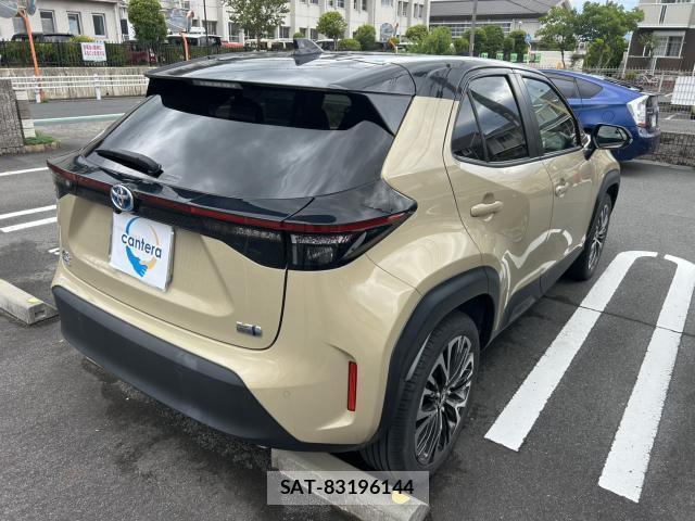 Toyota YARIS CROSS 2021-11 8008675-1
