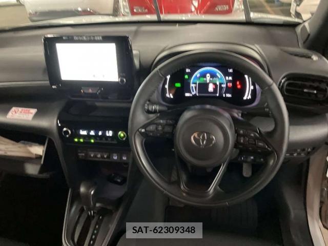 Toyota YARIS CROSS 2025-10 8009328-2