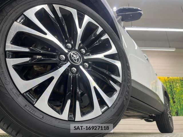 Toyota YARIS CROSS 2024-01 8009623-12