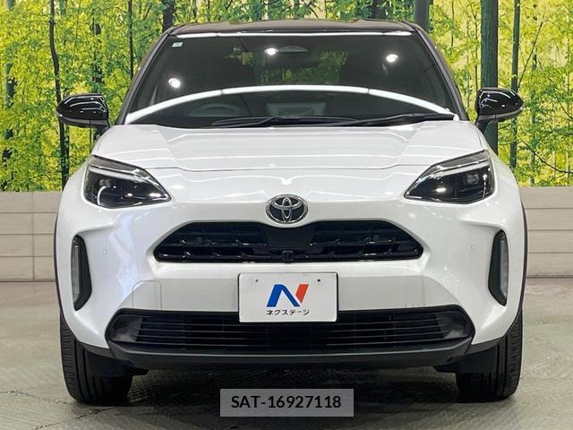 Toyota YARIS CROSS 2024-01 8009623-13