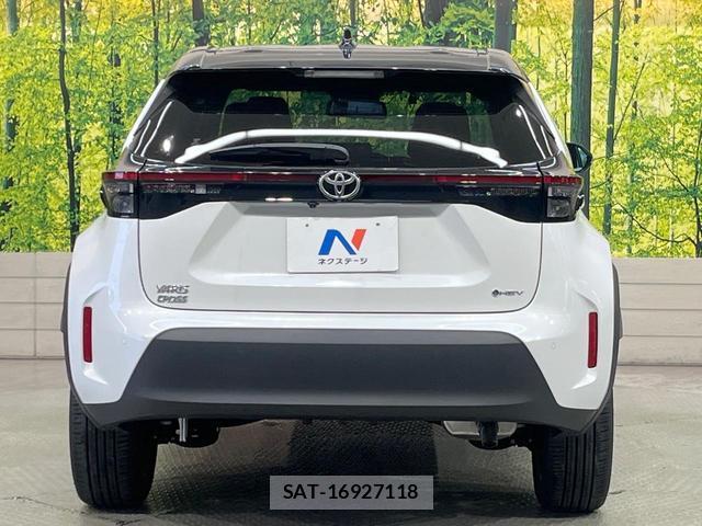 Toyota YARIS CROSS 2024-01 8009623-14