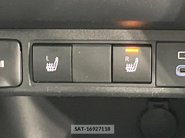 Toyota YARIS CROSS 2024-01 8009623-4