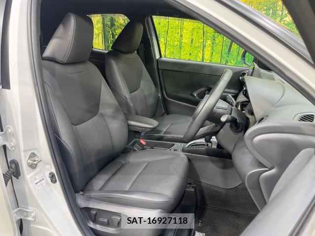 Toyota YARIS CROSS 2024-01 8009623-7