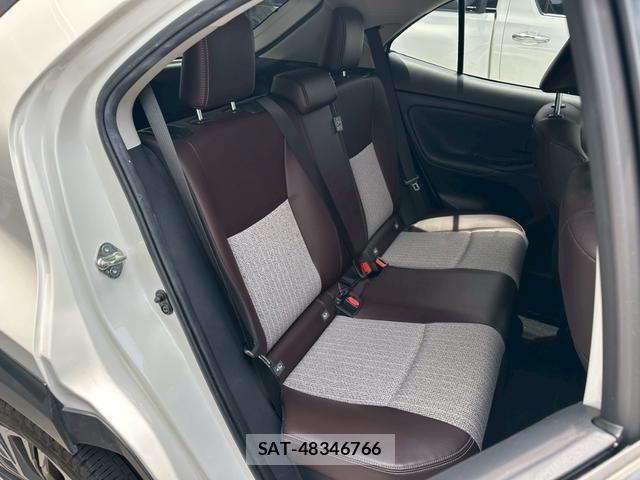 Toyota YARIS CROSS 2021-07 8009878-6