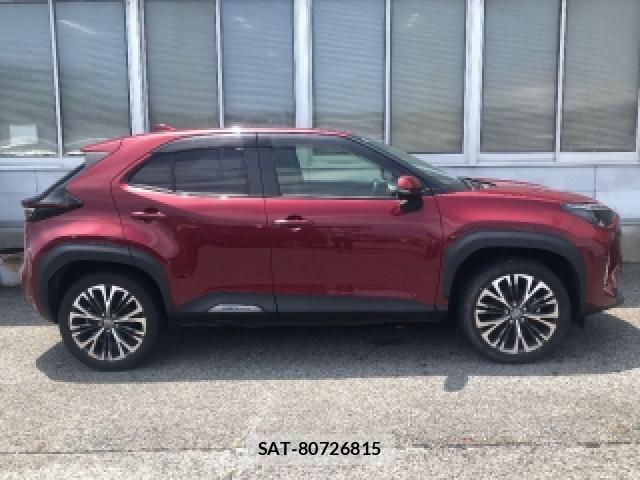 Toyota YARIS CROSS 2021-12 8010278-4