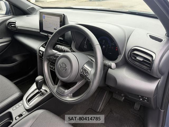 Toyota YARIS CROSS 2024-12 8010870-13