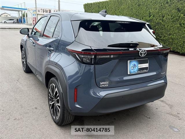 Toyota YARIS CROSS 2024-12 8010870-14