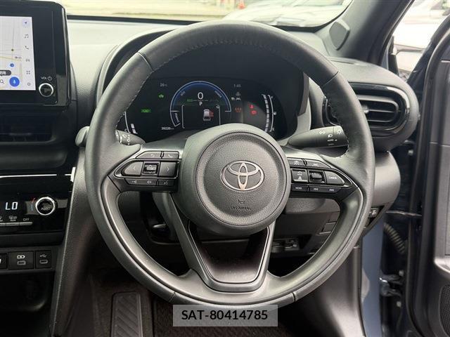 Toyota YARIS CROSS 2024-12 8010870-15