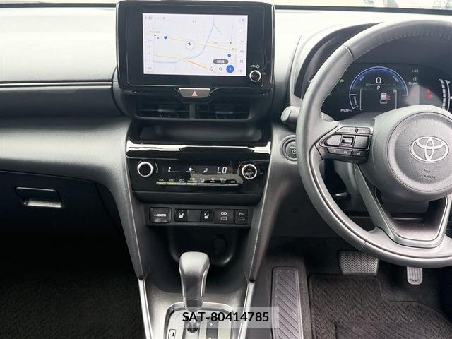 Toyota YARIS CROSS 2024-12 8010870-16