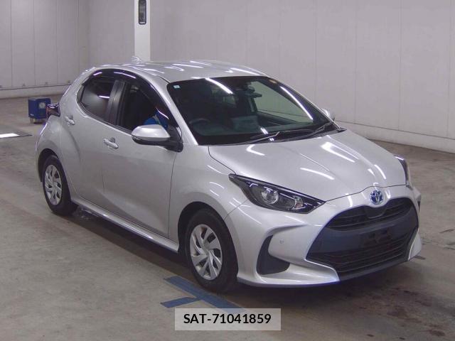 Toyota YARIS 2021-06 8003730-0