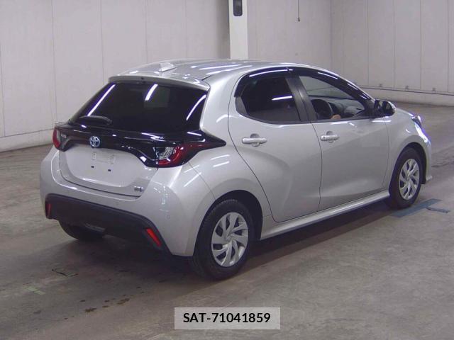 Toyota YARIS 2021-06 8003730-4