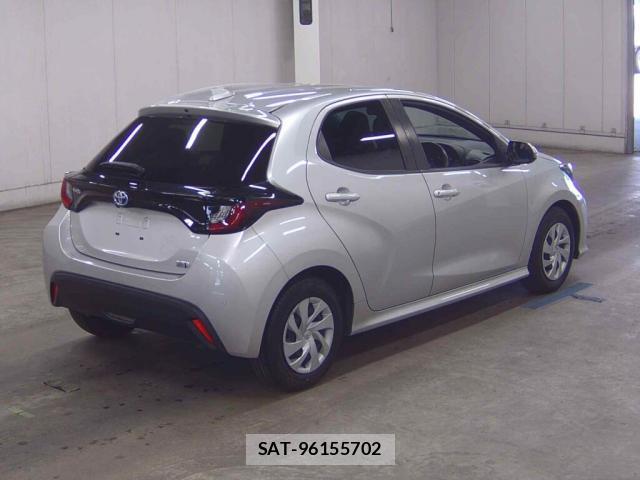 Toyota YARIS 2021-06 8003751-4