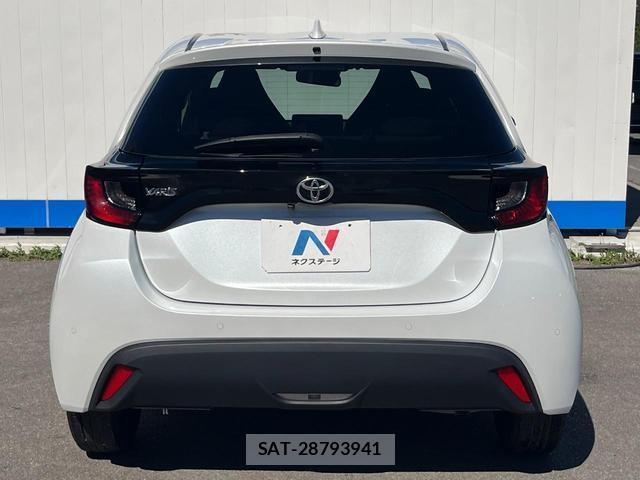 Toyota YARIS 2025-06 8005286-14