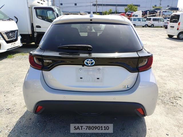 Toyota YARIS 2021-07 8005623-1
