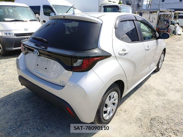 Toyota YARIS 2021-07 8005623-4