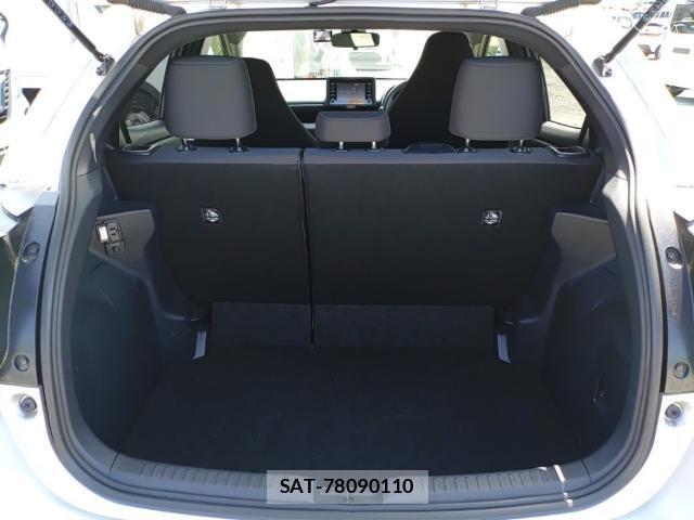 Toyota YARIS 2021-07 8005623-7