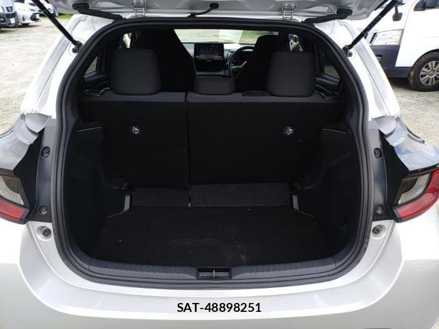 Toyota YARIS 2021-07 8005626-7
