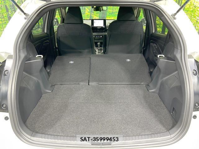 Toyota YARIS 2021-02 8006002-9