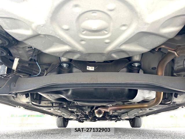 Toyota YARIS 2020-04 8007688-18