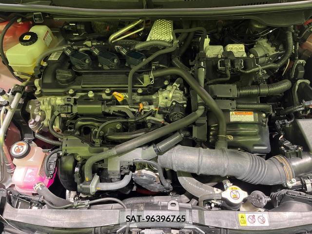 Toyota YARIS 2020-06 8008795-17