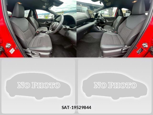 Toyota YARIS 2024-08 8009629-5