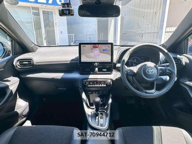 Toyota YARIS 2026-03 8011463-1
