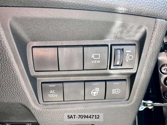 Toyota YARIS 2026-03 8011463-8