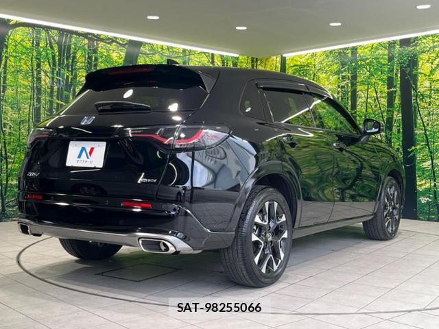 Honda ZR-V 2023-10 8005327-16