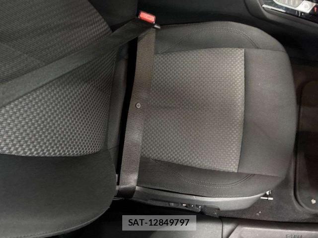 Bmw 1 SERIES 2023-03 8055064-8