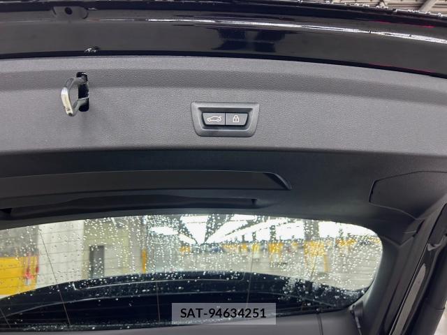 Bmw 1 SERIES 2021-08 8055930-16