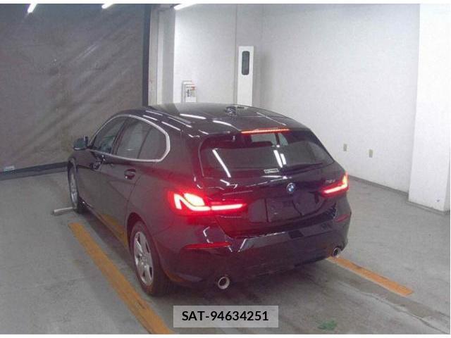 Bmw 1 SERIES 2021-08 8055930-4