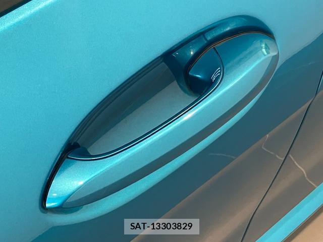 Bmw 2 SERIES 2021-09 8053418-16