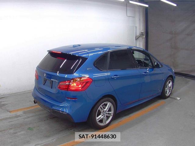 Bmw 2 SERIES 2018-12 8055386-4