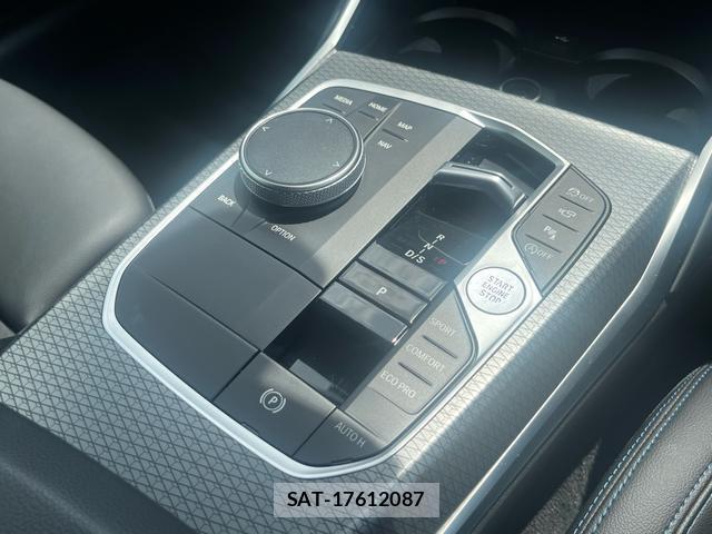 Bmw 3 SERIES 2023-06 8054352-8
