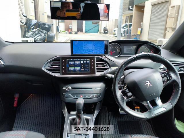 Peugeot 308 2016-11 8053565-4