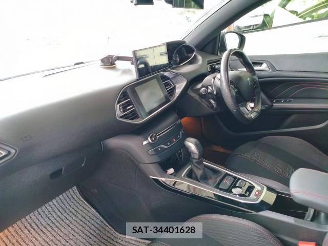 Peugeot 308 2016-11 8053565-6