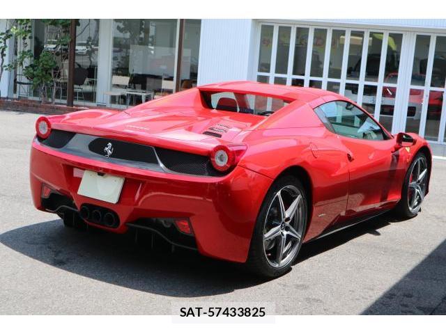 Ferrari 458 Spider 2015-04 8055696-4