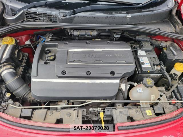 Fiat 500X 2015-10 8053619-18