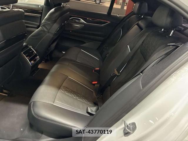 Bmw 7 SERIES 2021-06 8055084-6