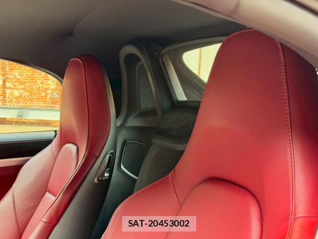 Porsche 718 Boxster 2018-07 8053308-12